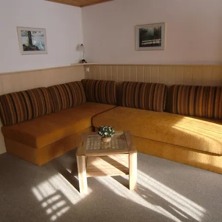 Gastehaus Pirker Dobriach